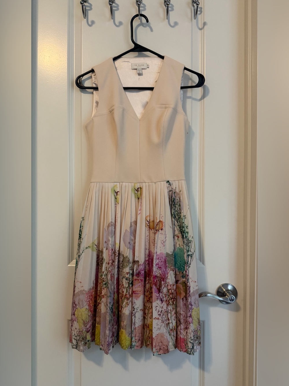 TED BAKER TARREN WISPY MEADOW DRESS FIT & FLARE SIZE 0